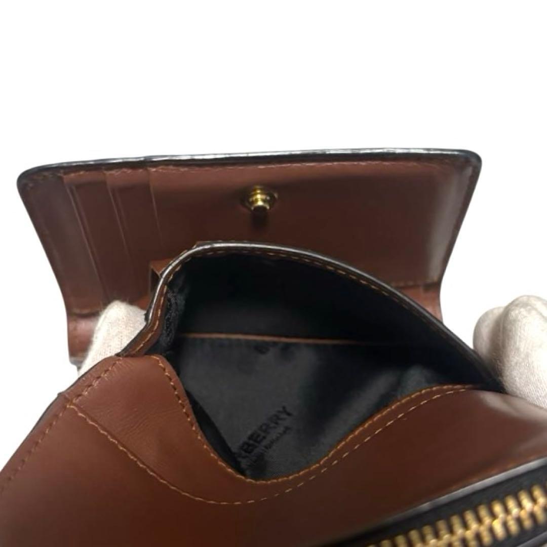 人気　美品　バーバリー　折り財布　PVC　マルチカラー　ストライプ　ノバチェック