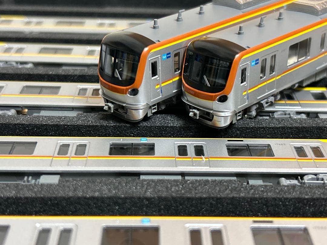 鉄道模型　Nゲージ　KATO 10-1758 東京メトロ　有楽町線　17000系