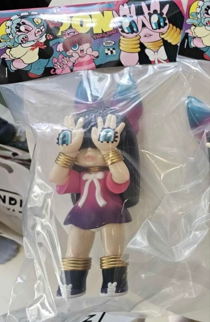 新品 GRAPE BRAIN マッシモにぎるちゃん CNX ソフビ フィギュア