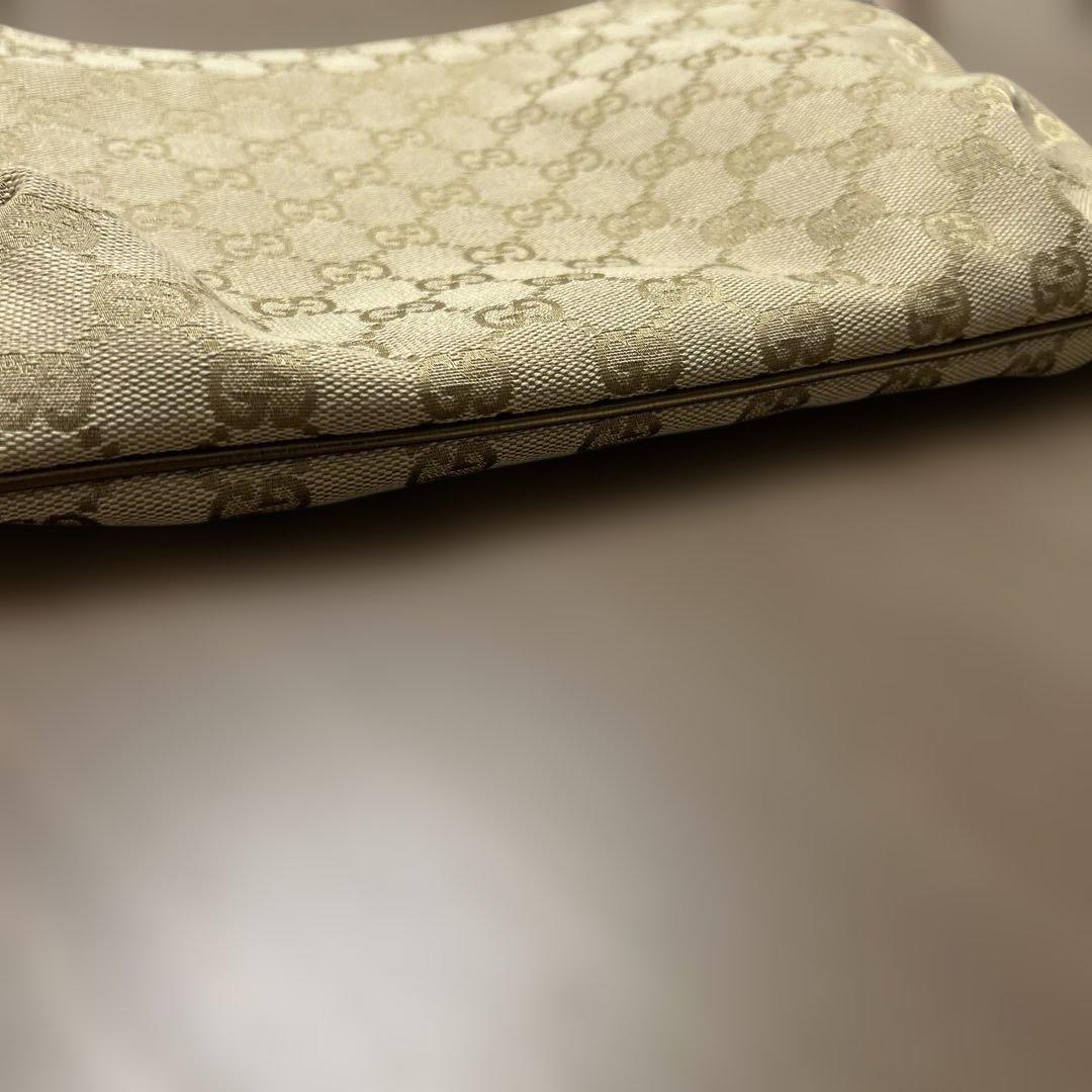 GUCCI ショルダーバッグ