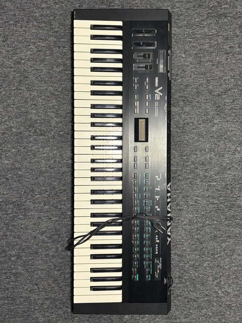 YAMAHA V2 キーボード シンセサイザー