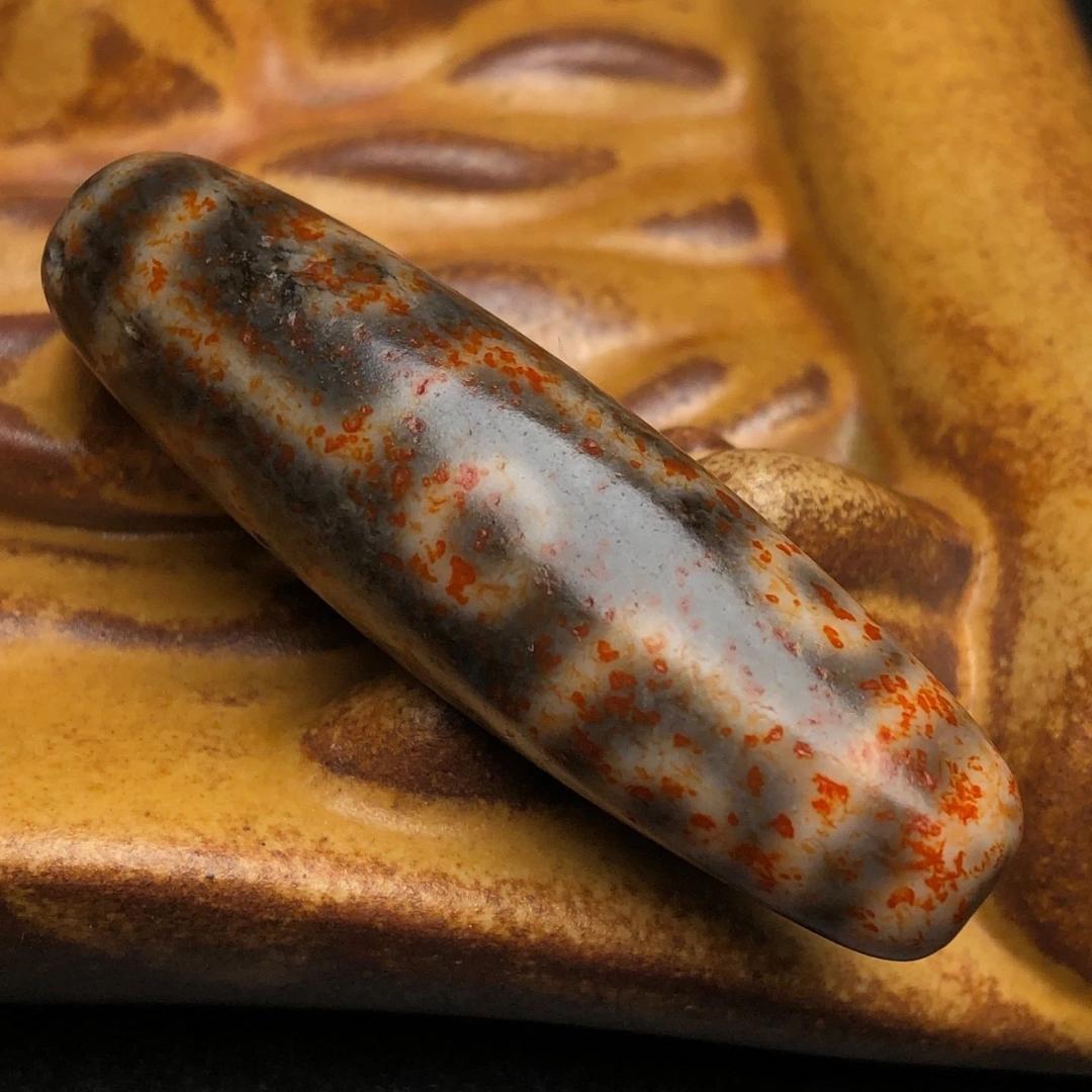 ◆激レア◆ 九眼天珠 1894 老天珠 ジービーズ お守り 呪物 護符