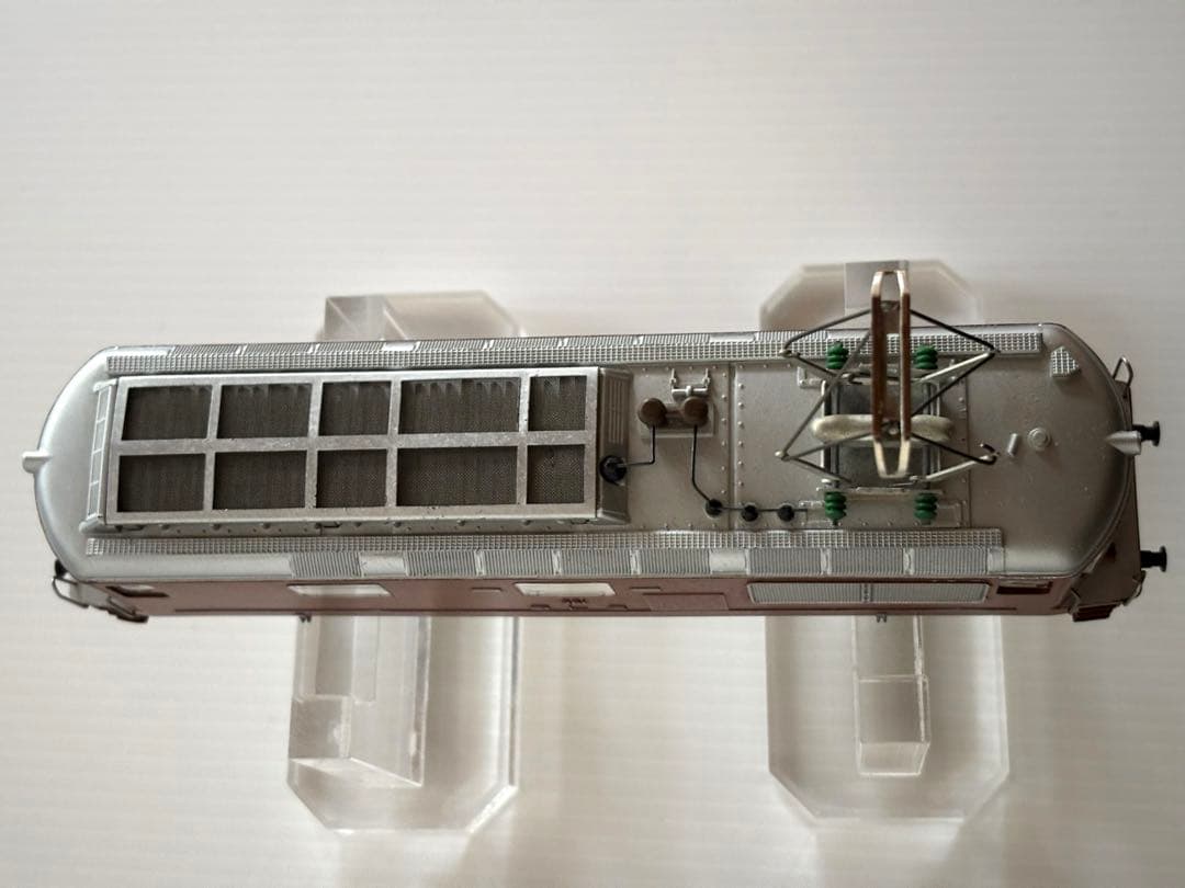 スイス　HAG社　HOゲージ　BLS Ae 4/4（261）　ボディ