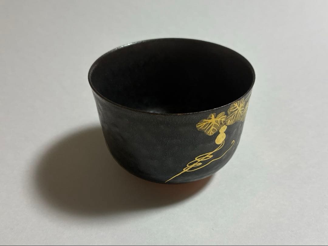 【新品・未使用】作家物 清水焼きぐい飲み 木箱入り