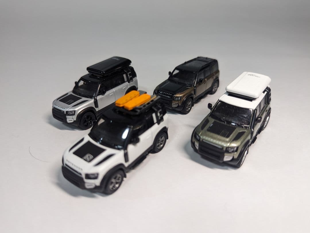 1/64ミニカー land rover defender90.110　４台セット