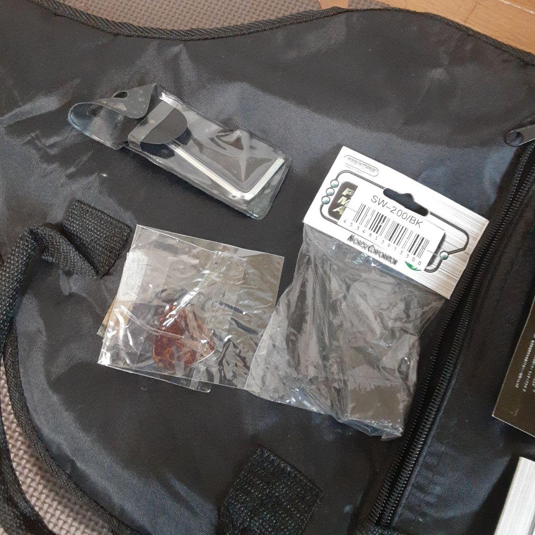 メイビス　エレキギター ブラック