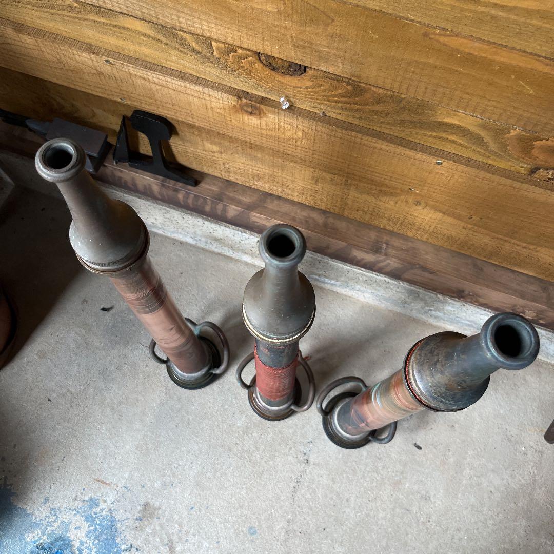 アンティーク消火ホース先　　　一本の価格です。