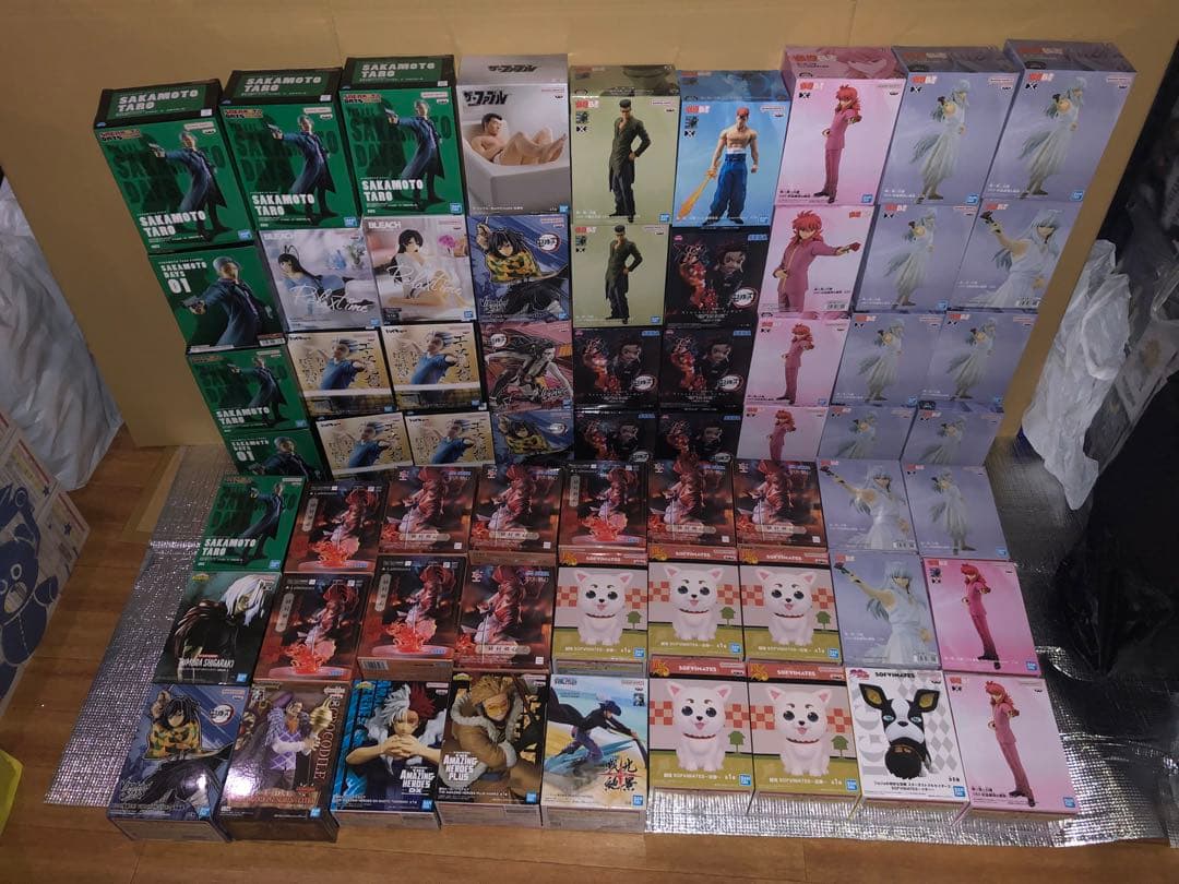 坂本デイズ　幽遊白書　ハイキュー　鬼滅の刃　BLEACH るろうに剣心　63個