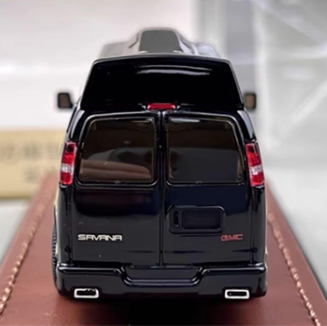 GOC 1/64 GMC SAVANA サバナ サバンナ 黒 ブラック アメ車