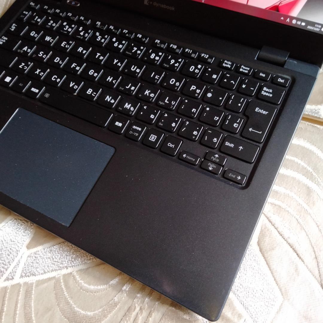 １3インチ◎東芝 11世代 i7 256G 1920＊1080