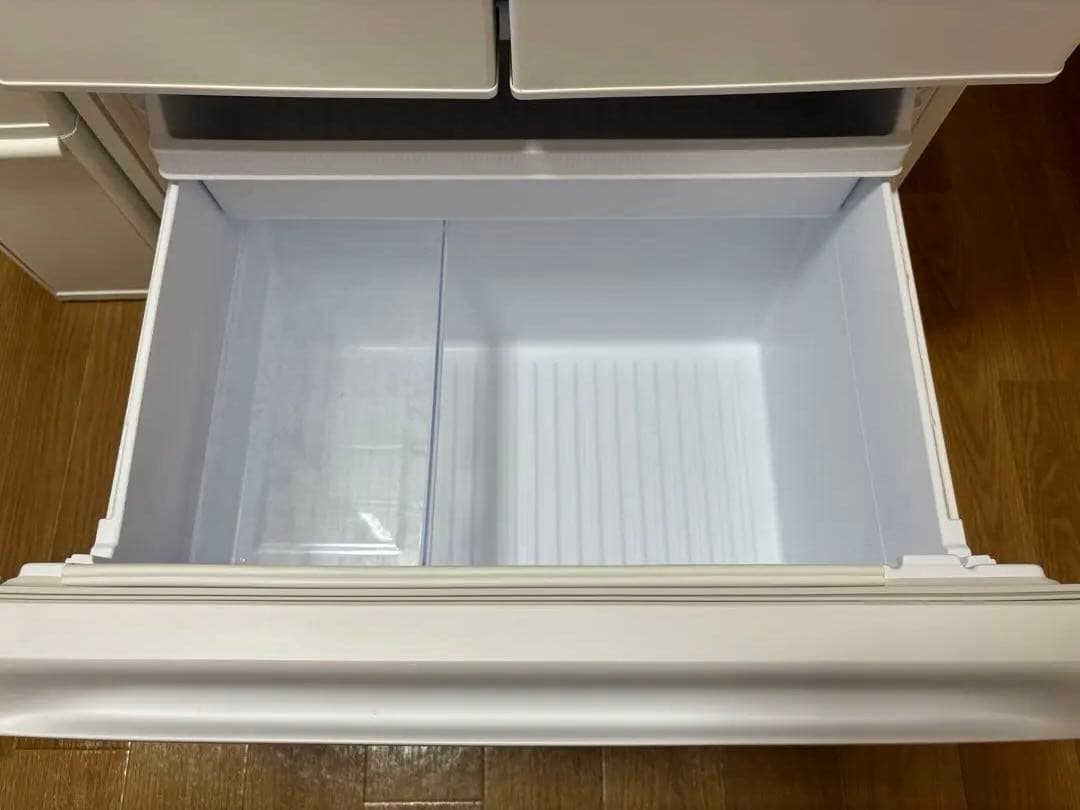 ⭐️11/4に削除予定⭐️【美品・2024年製】SHARP 冷蔵庫