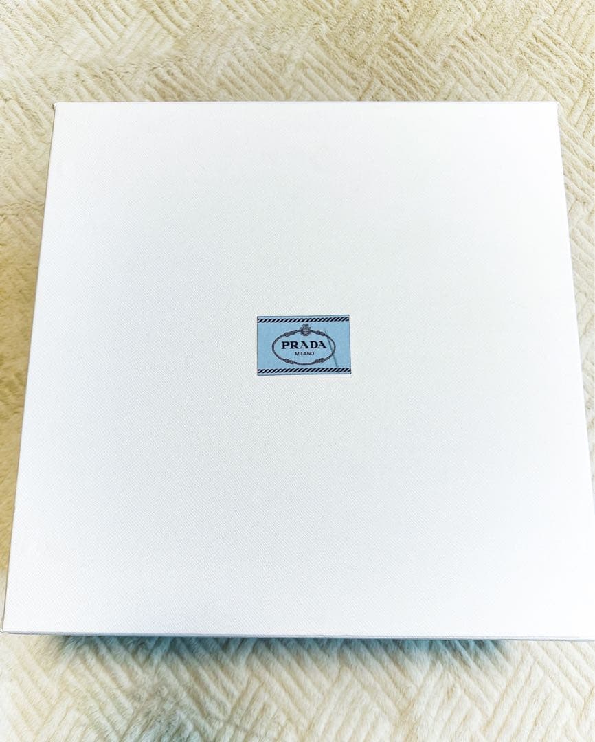 本日限定　未使用近い ビジネスバッグ　サフィアーノ　プラダ　保証書