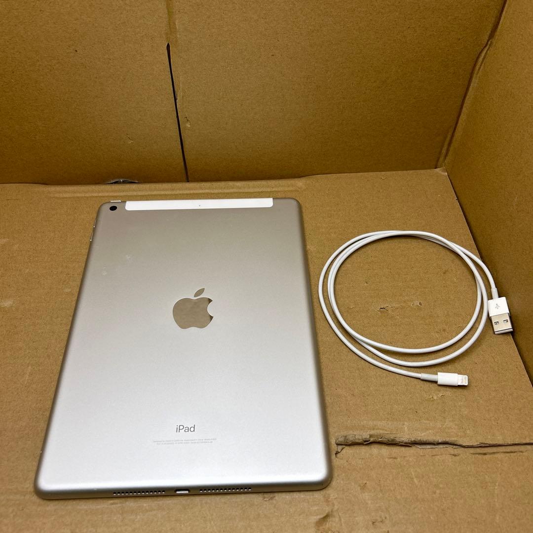 Apple iPad (第５世代) Wi-Fi+Cellular 128GB