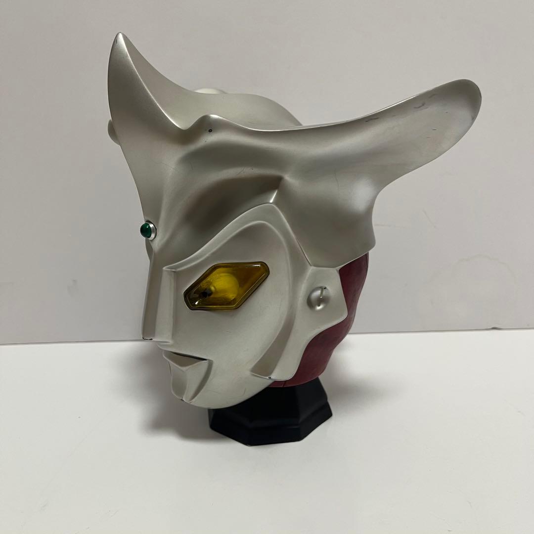 希少 メディコムトイ ウルトラマン レオ 1/2 スケール マスク