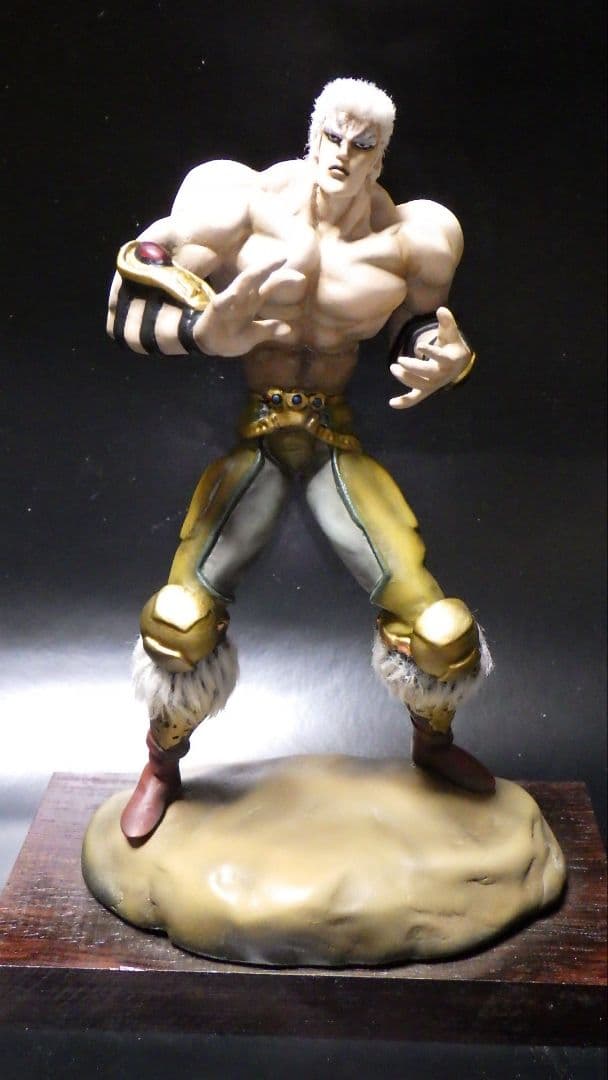 海洋堂　北斗の拳　ラオウ1/12 ガレージキット完成品　プラモデル