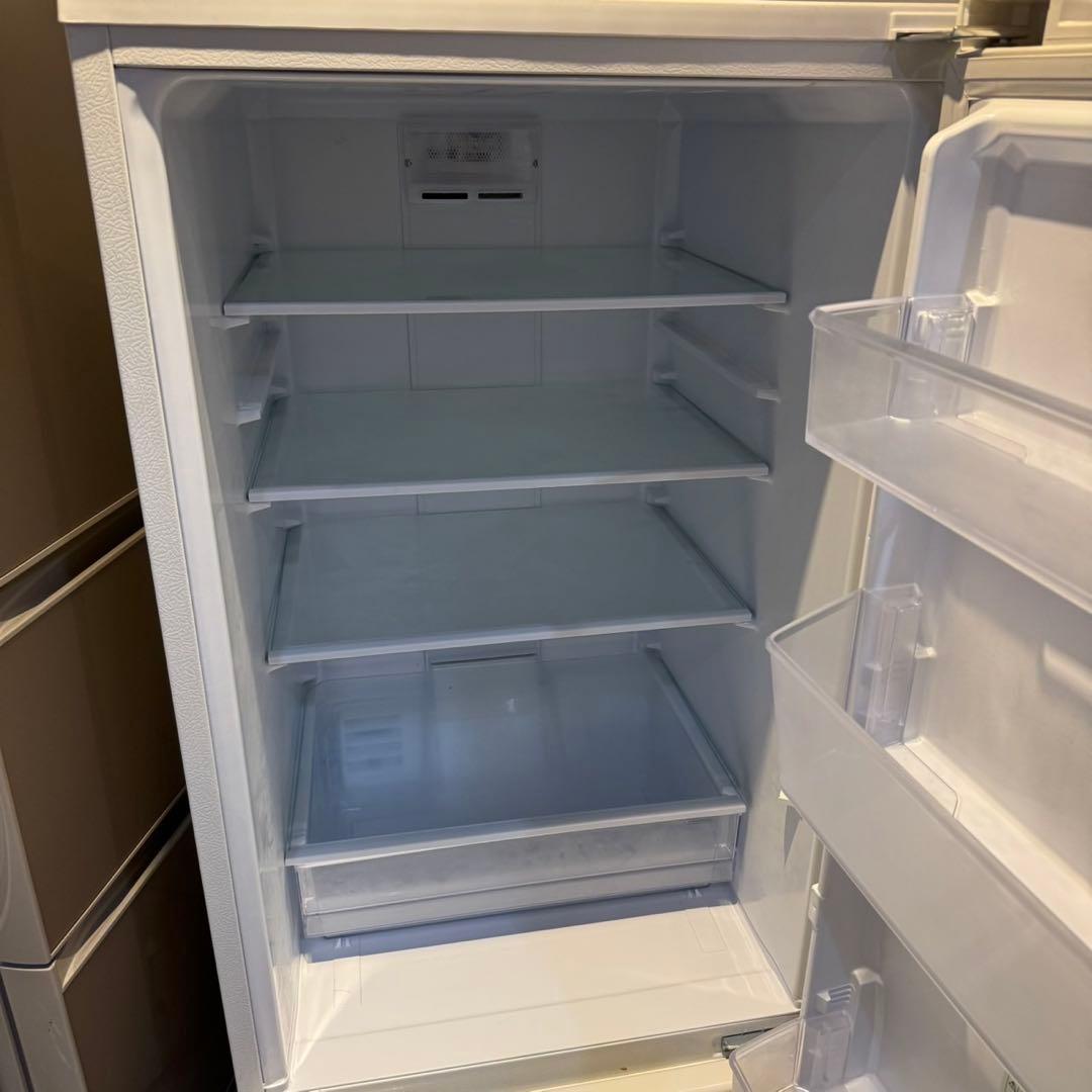 A515★2023年製★アクア　冷蔵庫　200L 大型　自動霜取り