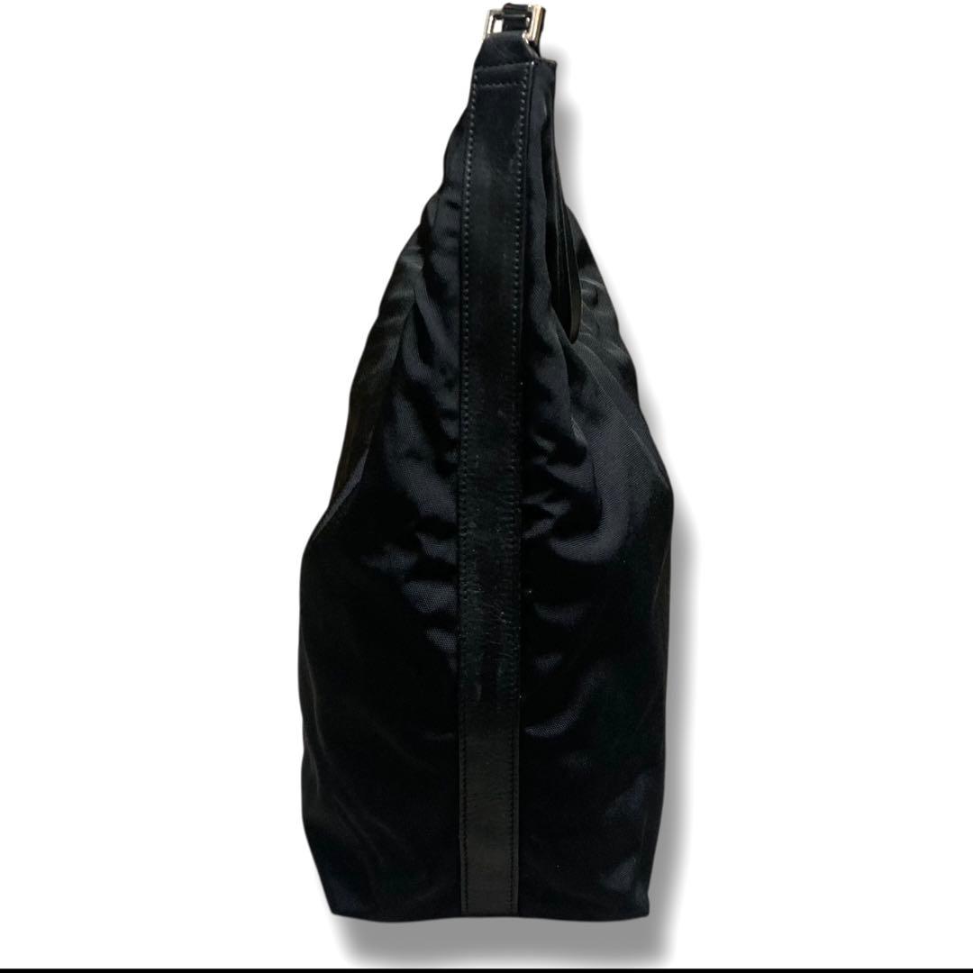 グッチ　ワンショルダー　ハンドバッグ　G金具　ナイロン　ブラック