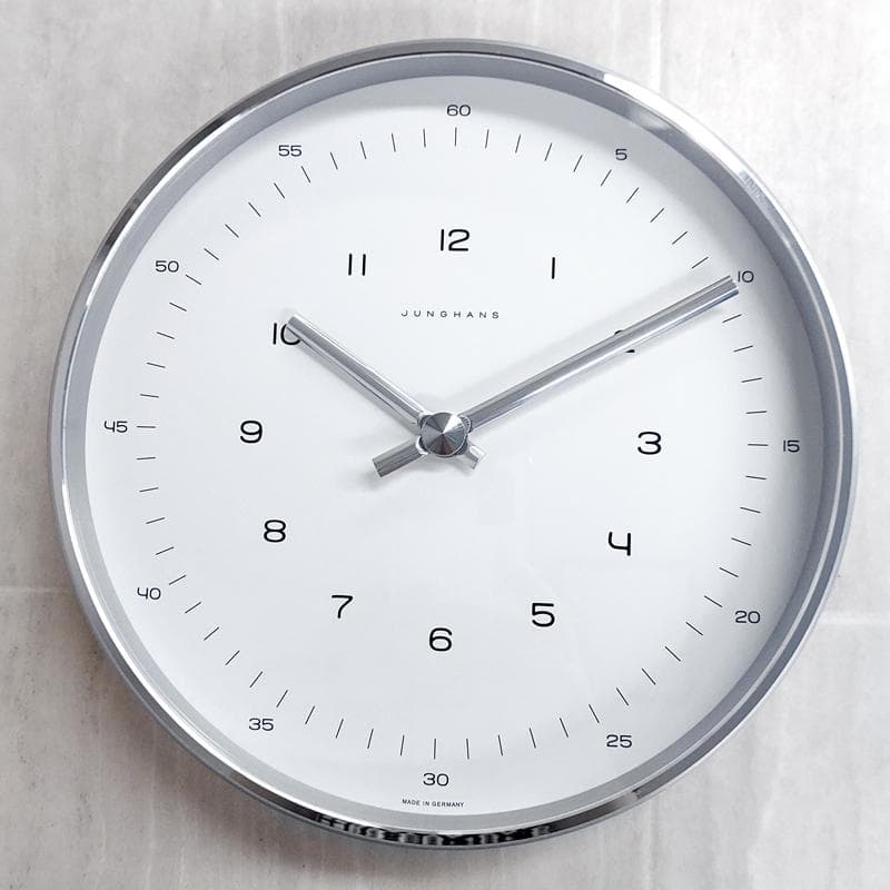 ユンハンス　JUNGHANS　掛け時計 　マックスビル　22cm　アラビア数字