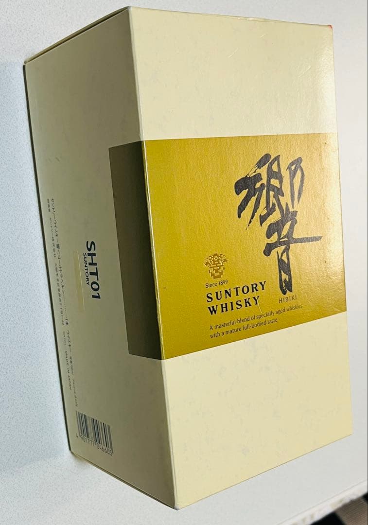 響 サントリー ウイスキー 贈答限定ノンエイジ裏ゴールドラベル SHT01
