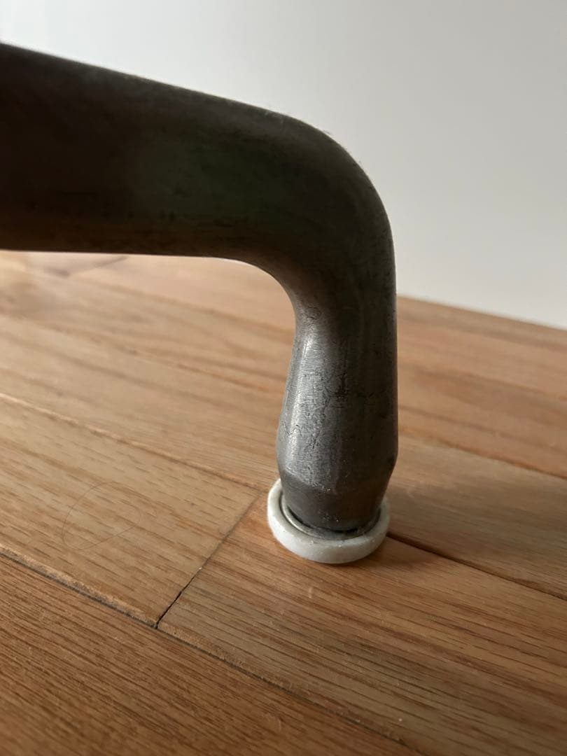 （値下げ）【引取限定】ハーマンミラー　イームズ　セグメンテッドベーステーブル