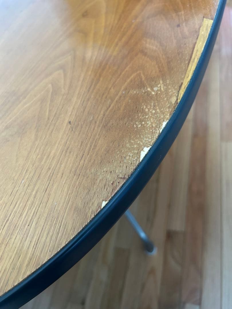 （値下げ）【引取限定】ハーマンミラー　イームズ　セグメンテッドベーステーブル