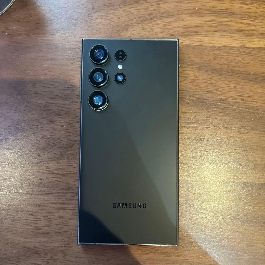 Android スマートフォン