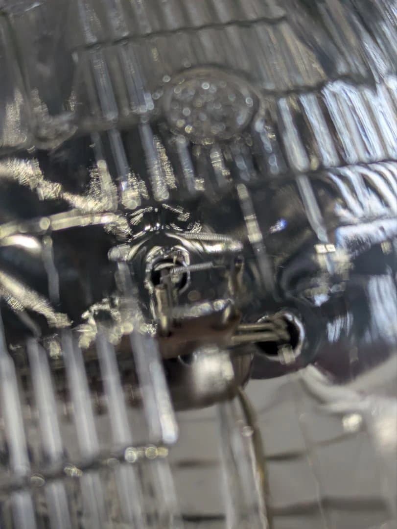 ハーレーダビットソン　スポーツスター　純正ヘッドライト