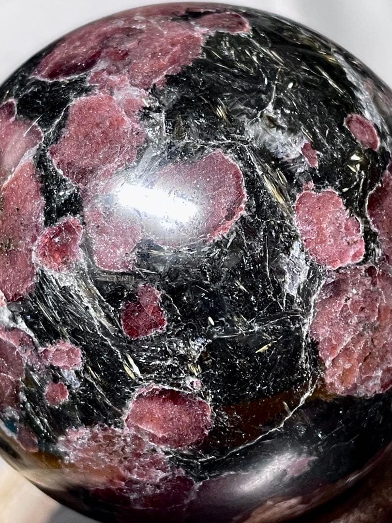 ガーネット インヌーマイト【丸玉●スフィア】台座付き◆天然石◆パワーストーン