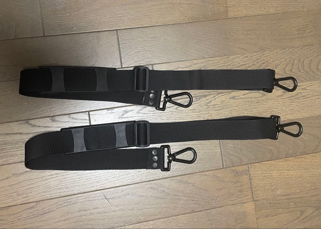 伝統と信頼のドイツGEWA製カーボンチェロケース。