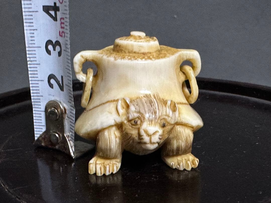 根付　アンティーク　日本昔話　分福茶釜　狸　置物　骨董　飾り物根付　古美術品