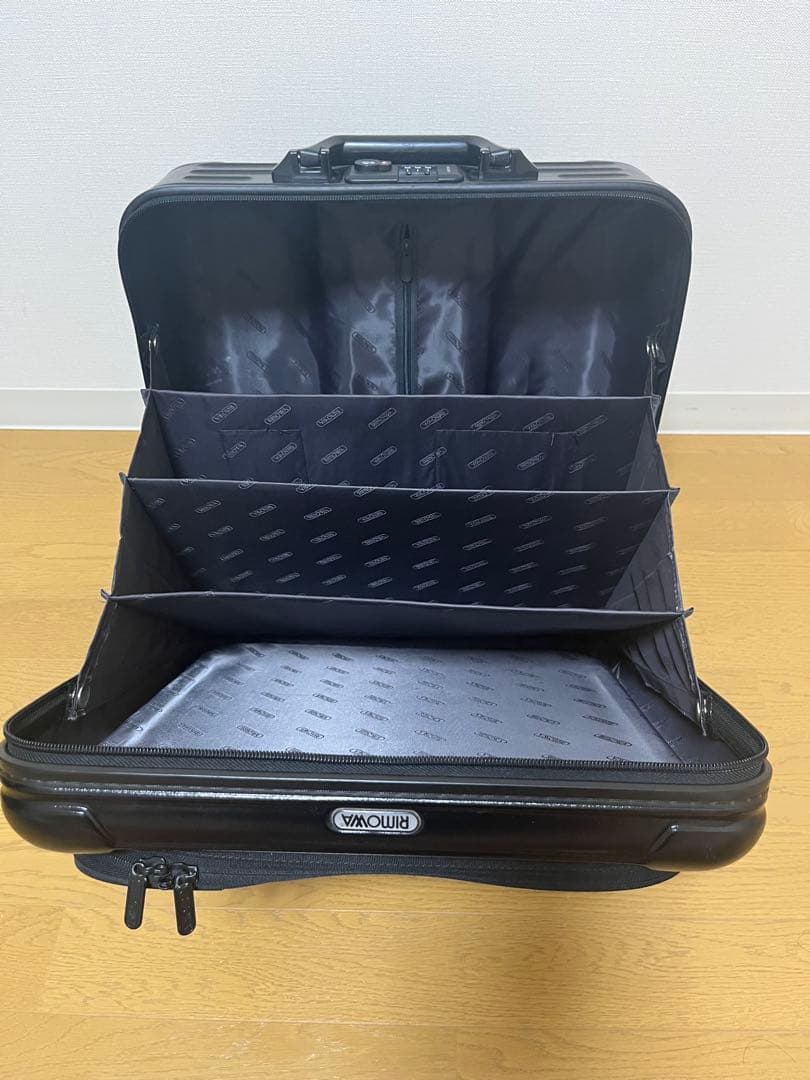 【美品】RIMOWA BORERO キャリーケース マットブラック2輪