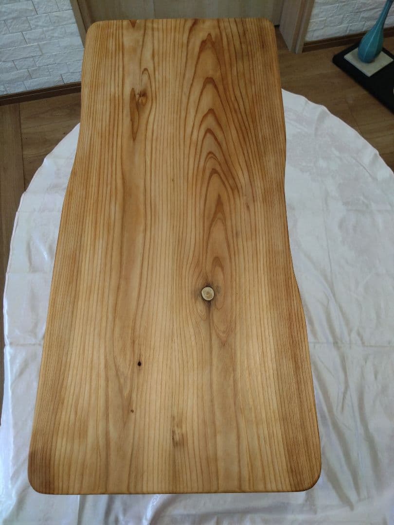 杉板のテーブル・檜の椅子セット　ねこさんになります❕