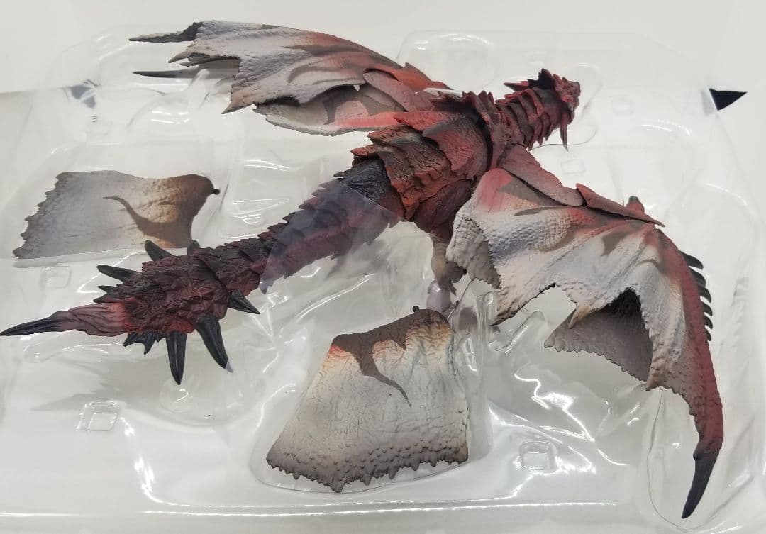 S.H.MonsterArts リオレウス