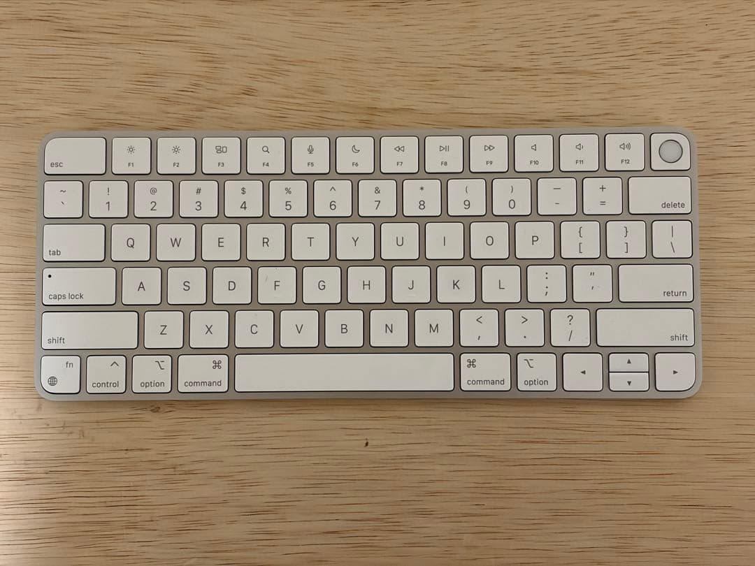 キ*ス様 Apple Magic Keyboard with Touch ID
