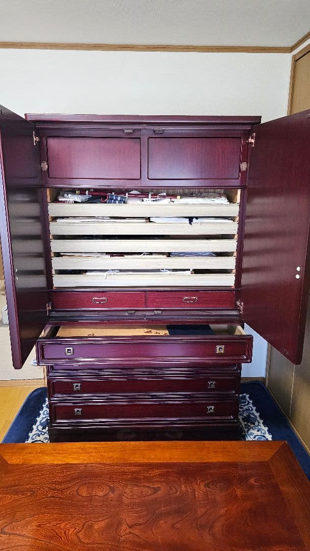 【美品・良品】高級感ある　桐箪笥　タンス　たんす（着物箪笥）