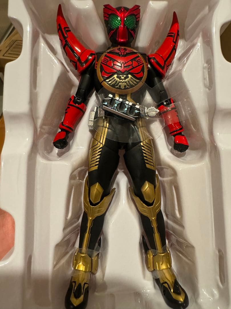 S.H.フィギュアーツ　真骨彫　仮面ライダーオーズ　タマシーコンボ