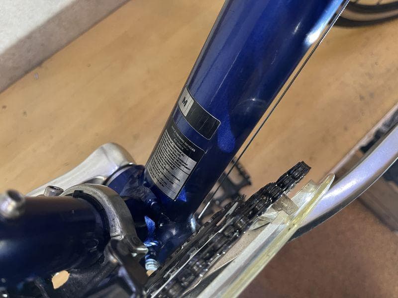 GIANT ESCAPE R3 クロスバイク sizeM　ブルーカラー