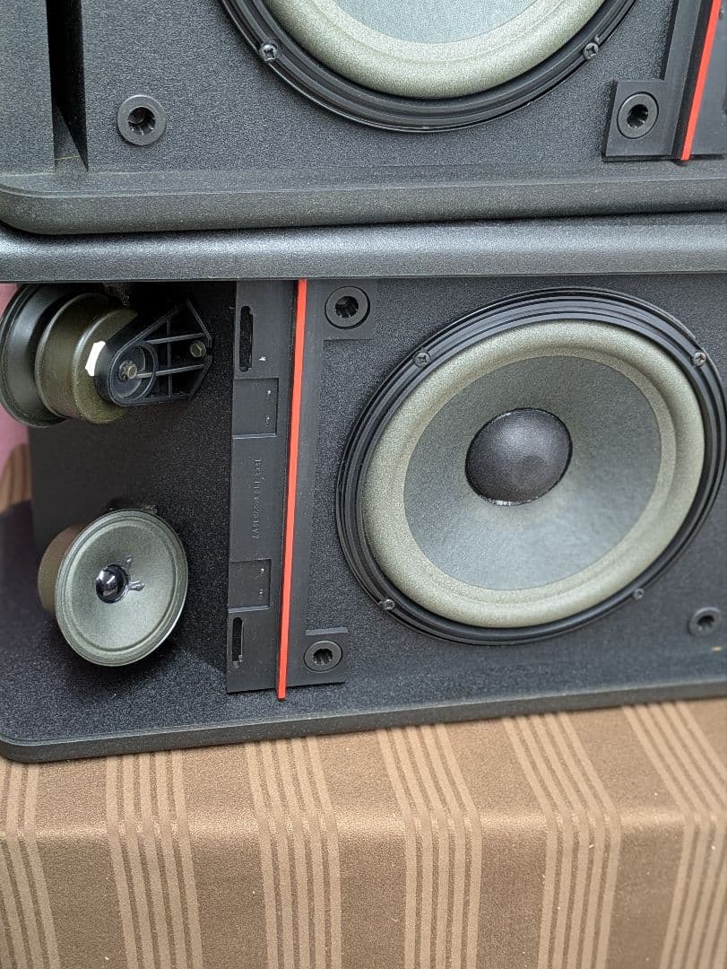 スピーカー・ウーファー BOSE301-AVM