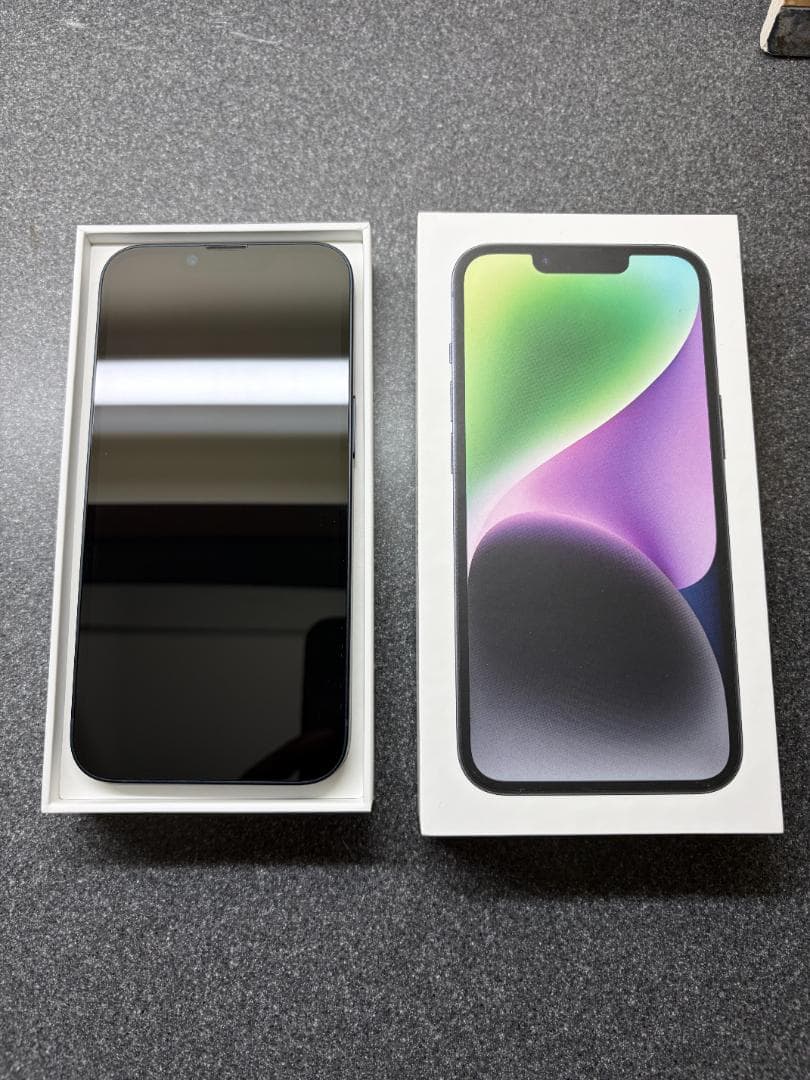 Apple iPhone 14 ブラック 本体