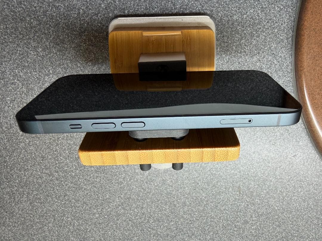 Apple iPhone 14 ブラック 本体