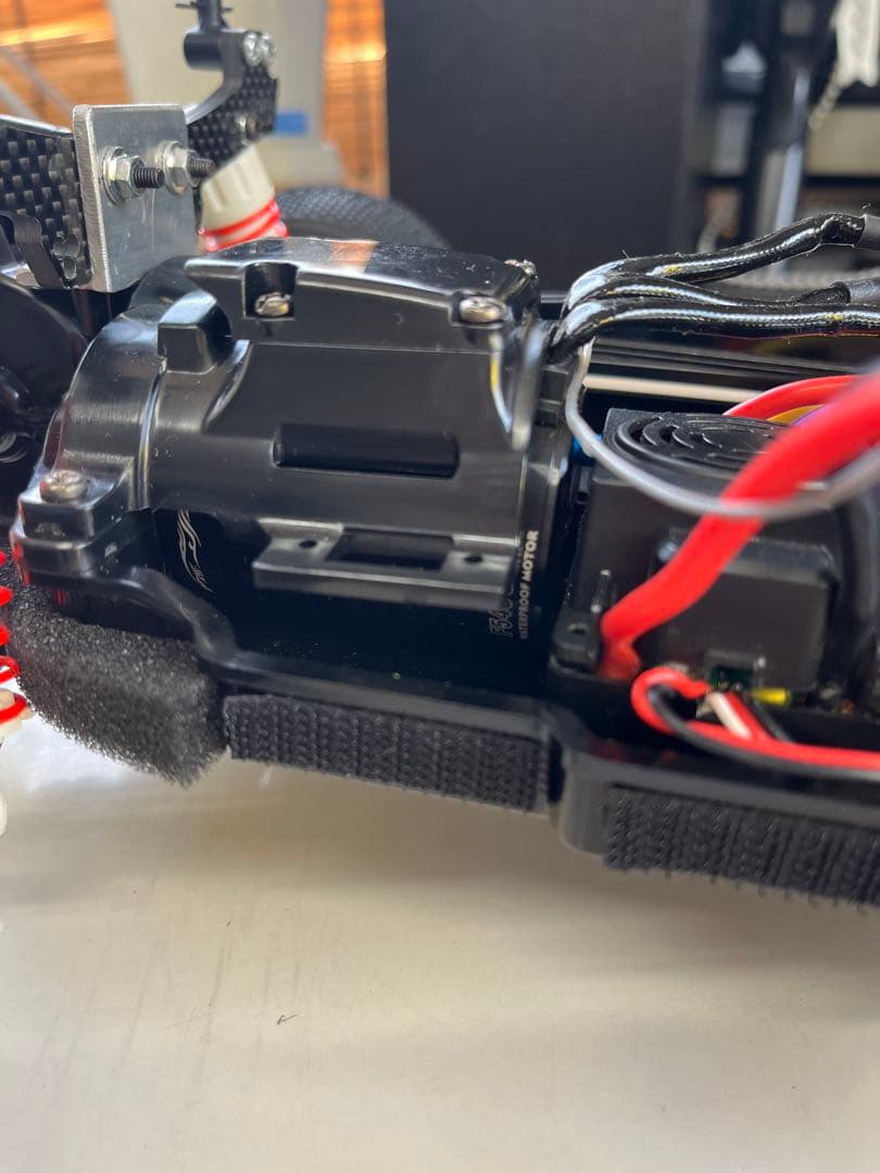 タミヤTT02Bシャーシ 希少SUBARUブラッド