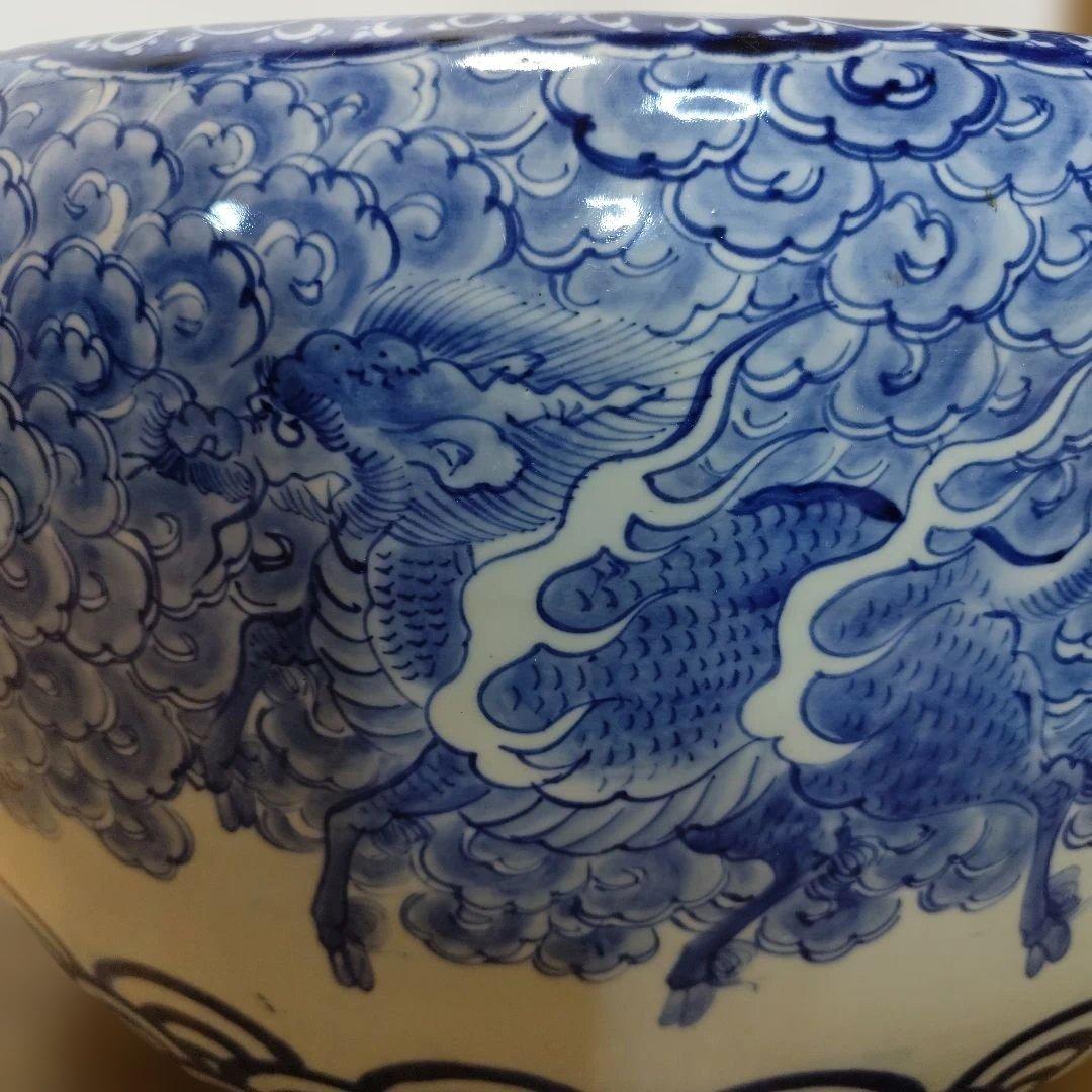 藍 手描きの雲龍模様 陶器 大きな火鉢