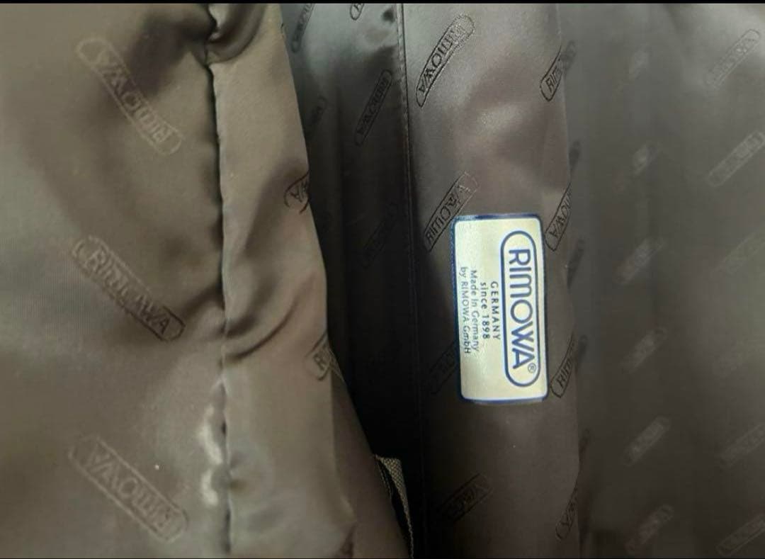 RIMOWA アルミニウム キャリーケース