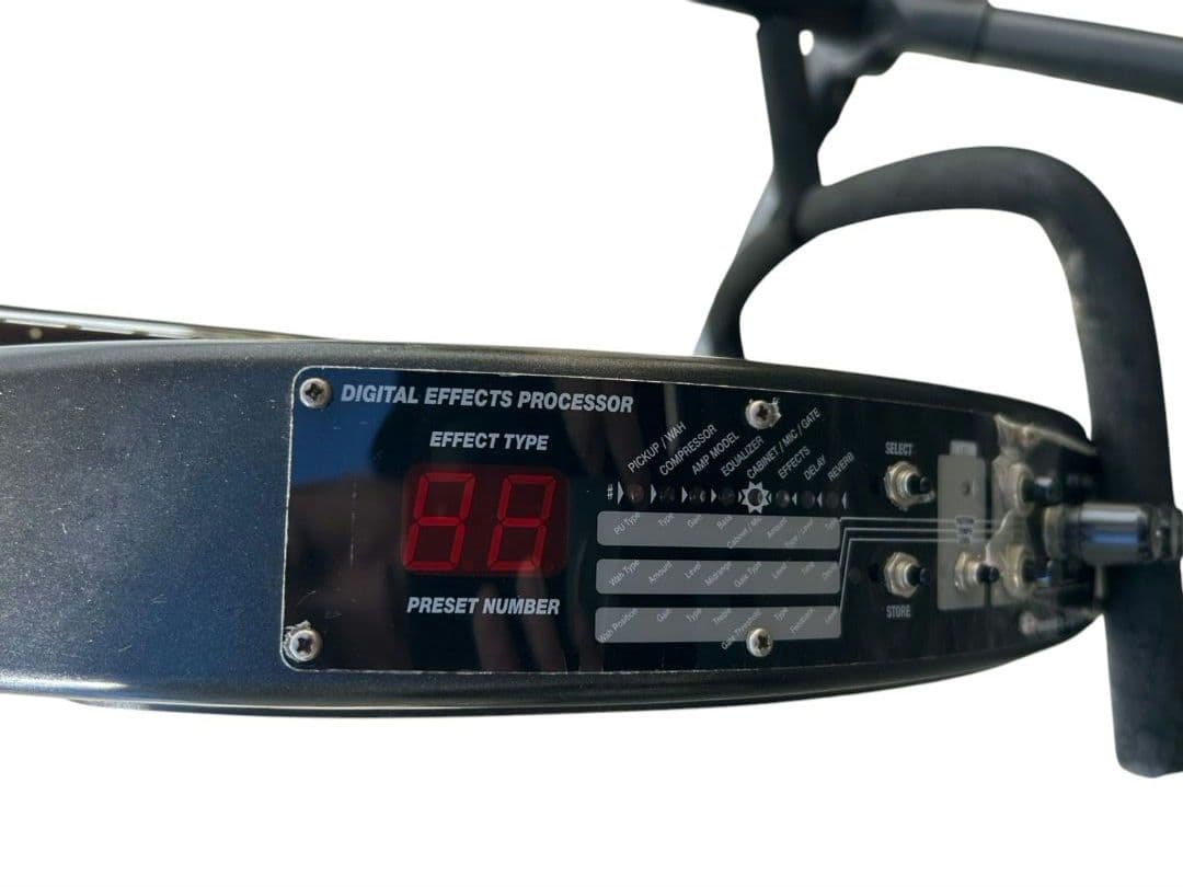 アンプ内蔵ギター　FERNANDES ZО‐3