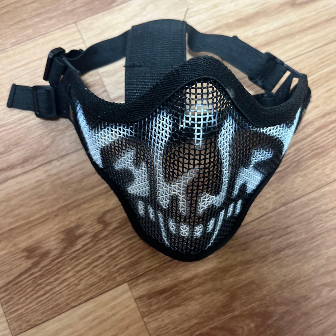 【値下げ！】P-90+ プラス　電動ガン バッテリー　充電器　300連マガジン