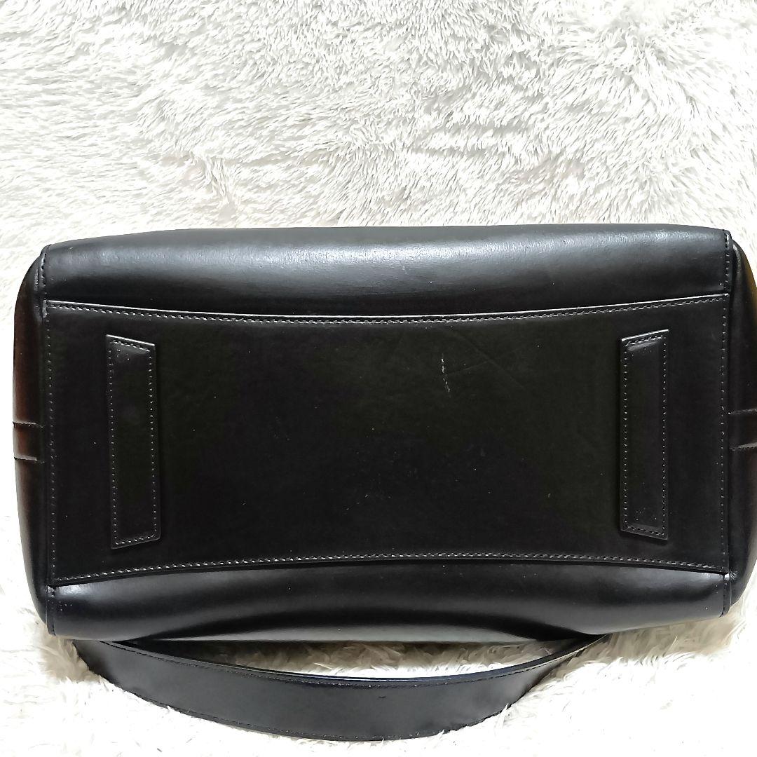 ジバンシィ　ハンドバッグ　ショルダーバック　黒　アンティゴナ　レザー　正規品