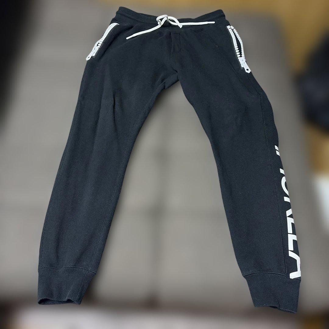 1PIU1UGUAALE3 セットアップ　パーカーセット アップ　ブラックXL