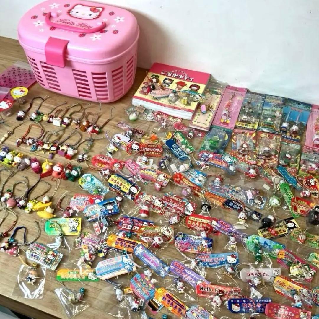 ご当地キティ ハローキティ ストラップ 152個セット まとめて まとめ売り
