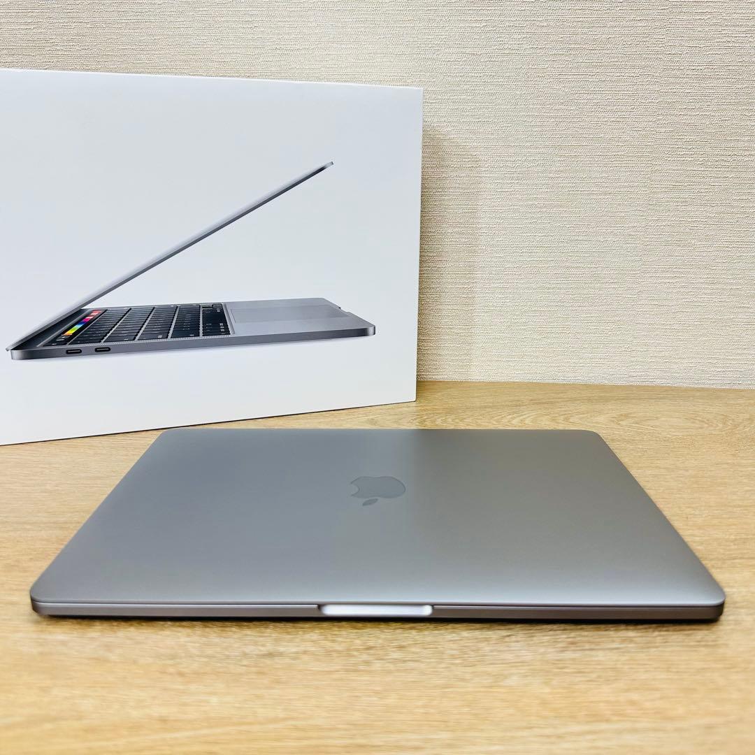 2022年OS】MacBook Pro i7／16GB／Office付き