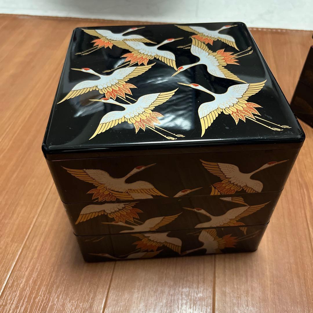 重箱 鶴と扇の装飾、3個セット